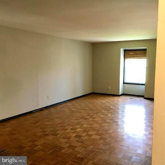 363 Homeland Southway Unit 3B, Baltimore, MD 21212 Room for Rent in