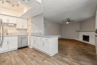 Building Photo - 7904 Esterbrook Way