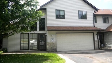 Building Photo - 2349 Cottage Dr