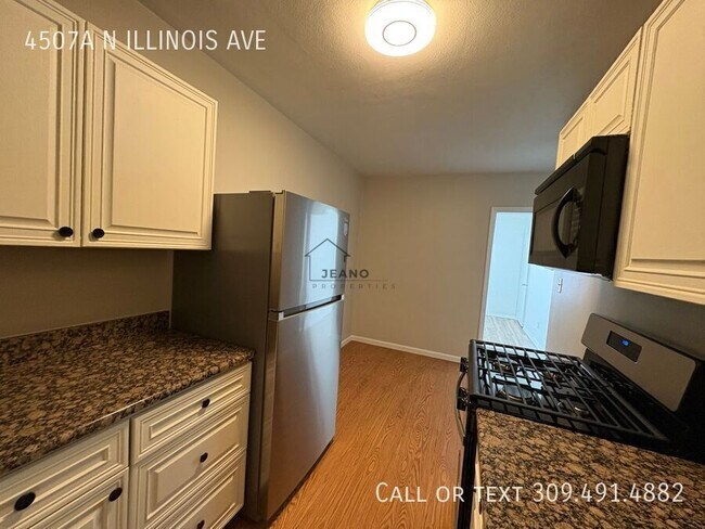 Foto del edificio - 4507 N Illinois Ave