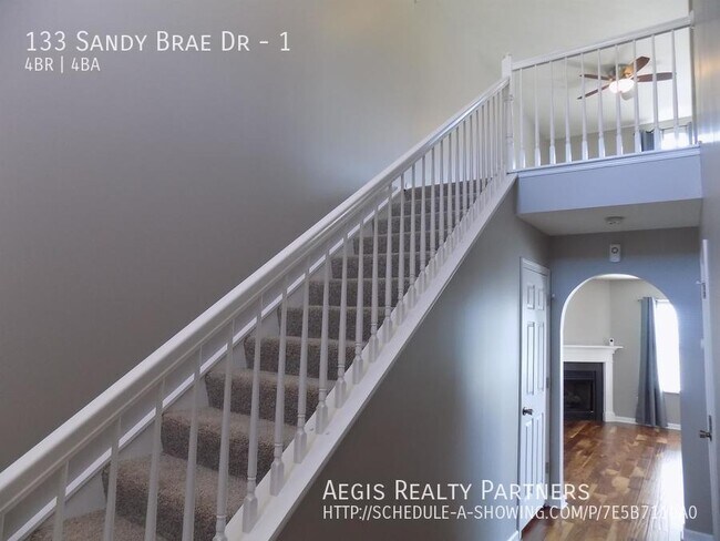 Building Photo - 133 Sandy Brae Dr