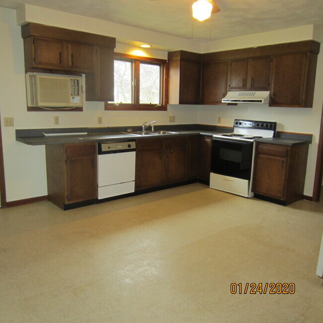 Foto del edificio - 1103 Schrock Rd