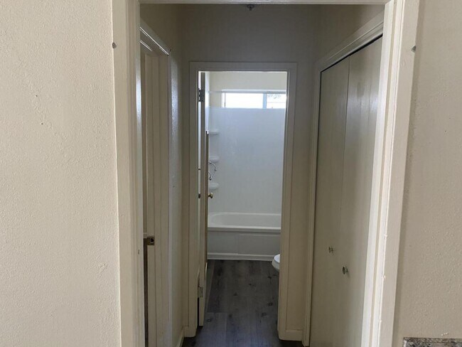 Building Photo - 9012 La Linia #2