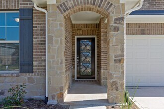 Building Photo - 8003 Chukka Dr