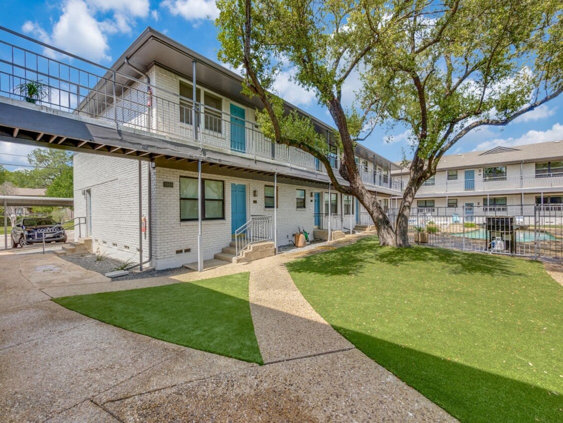 Primary Photo - Inwood and Lemmon area, 1 Bedroom, 1 Bath ...