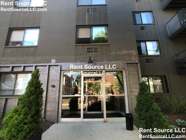 Building Photo - 145 Summer St