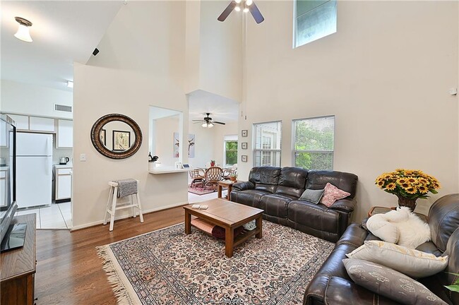 Building Photo - 1333 Canyon Creek Cir