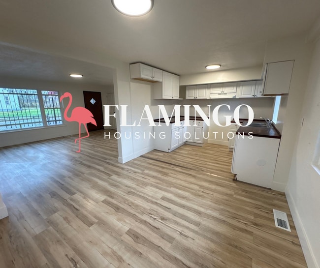 Foto del edificio - 305 Mercer Ave