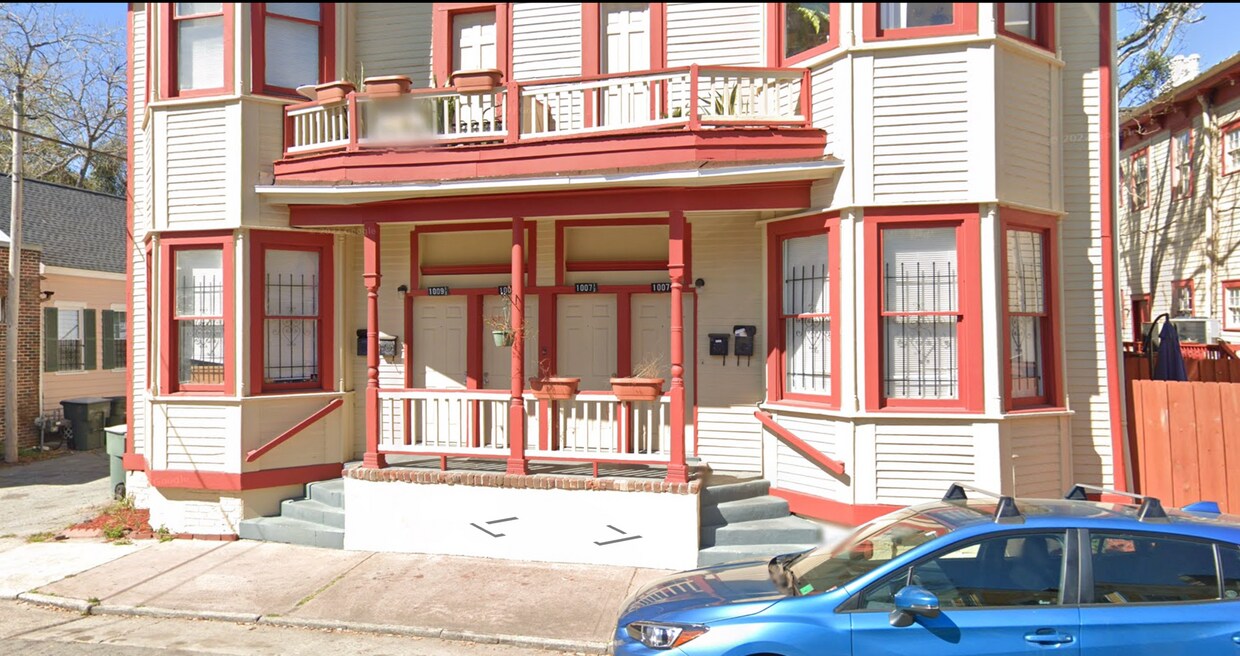 Foto principal - 1 BED | 1 BATH | PRIVATE BACK PATIO | WEST...