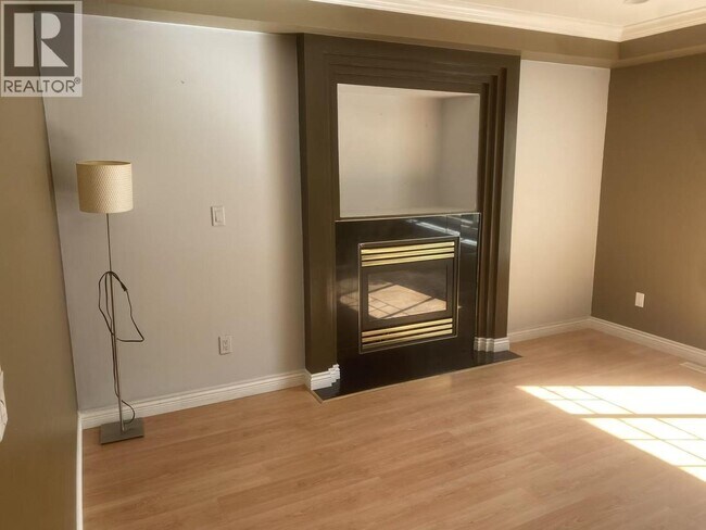 Photo du bâtiment - 2048 Parkway Blvd