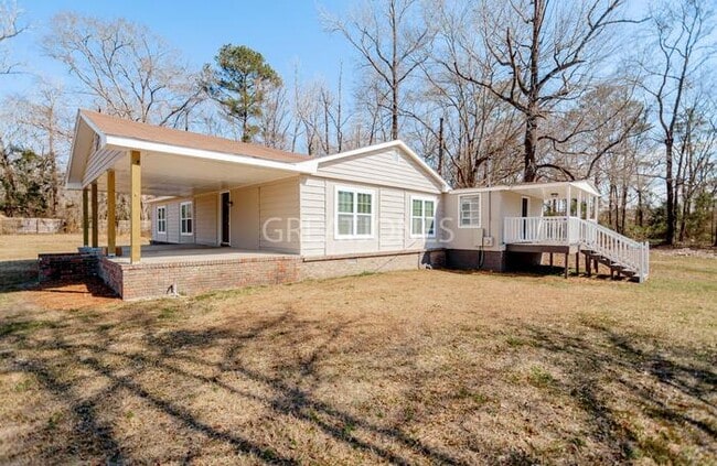 Building Photo - 11376 Lee County Rd 240