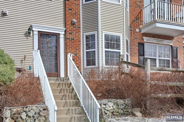 Foto del edificio - 2302 Oakham Ct