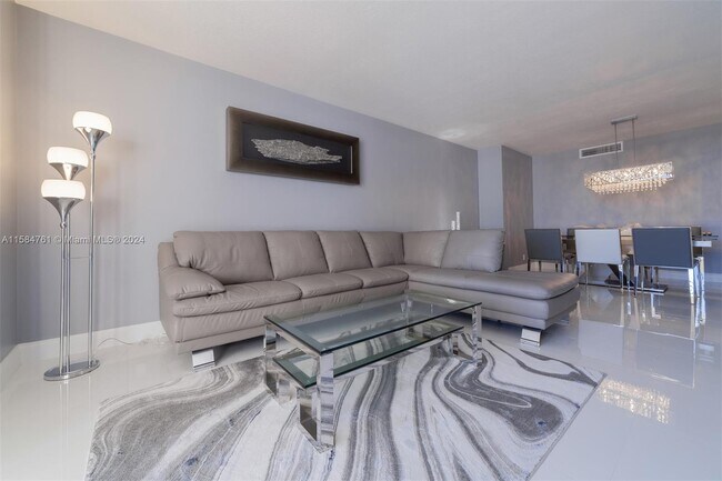 Foto del edificio - 2500 Parkview Dr