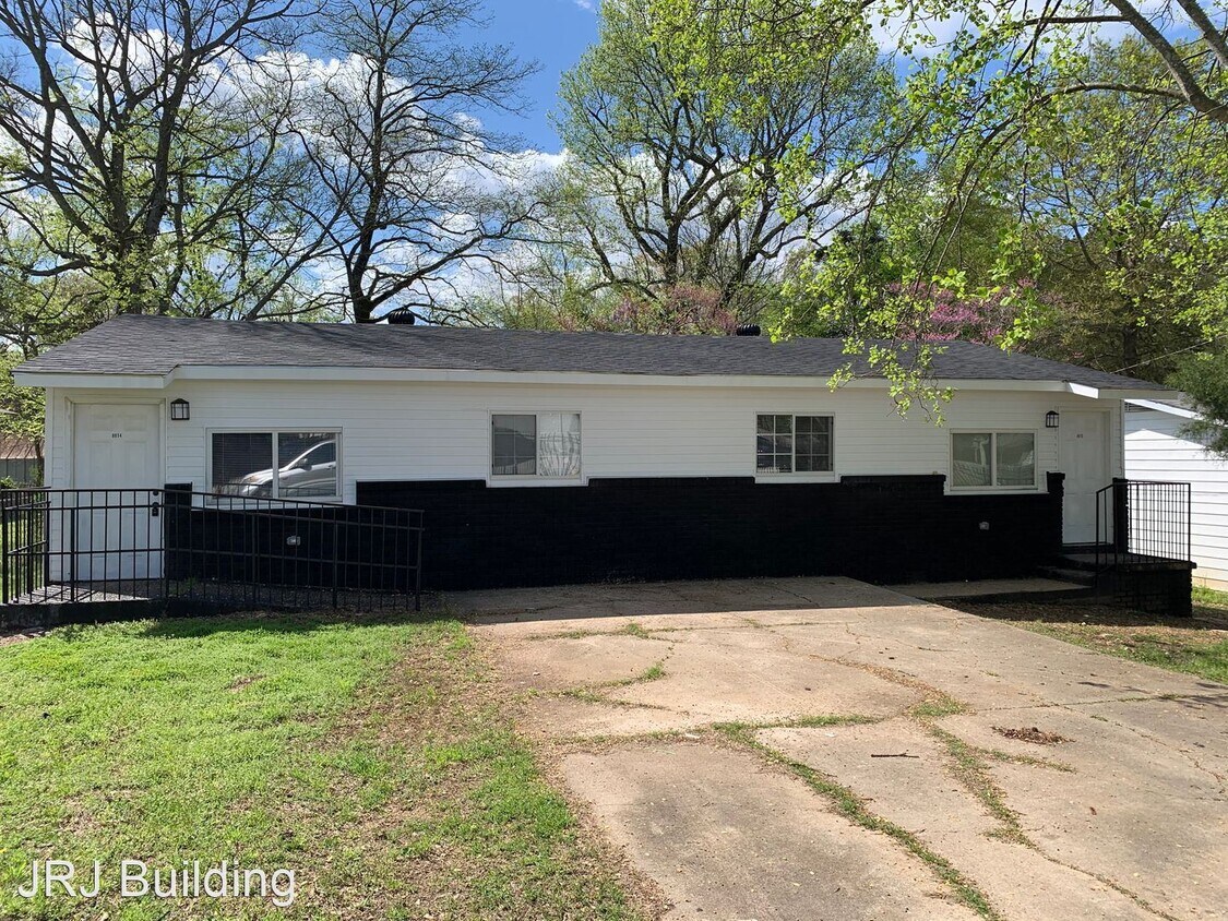 Primary Photo - 2 br, 1 bath House - 8812 Herrick Lane