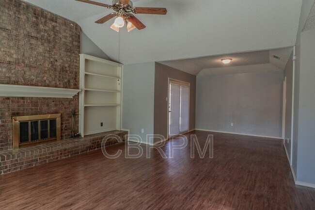 Foto del edificio - 5608 89th St