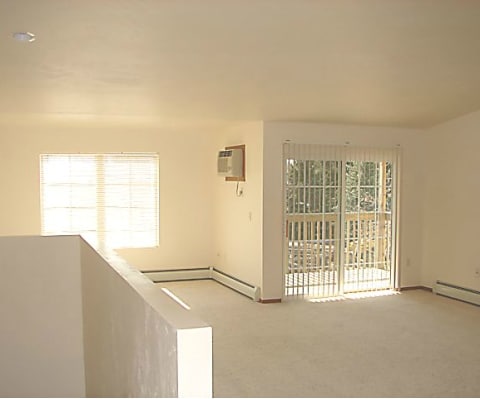 Living Room - Foxwood Crossing