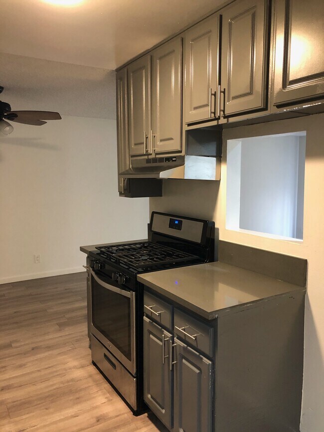 Foto del edificio - 7500 Mason Ave