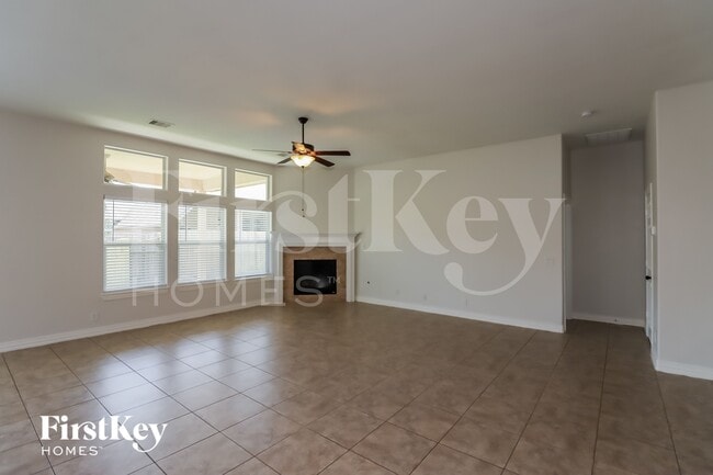 Foto del edificio - 210 Terrace Creek Ct