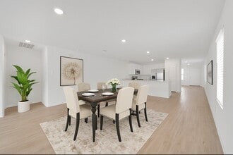 Building Photo - 21031 Longeni Dr