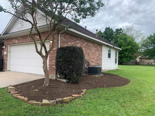 Foto del edificio - 153 Snug Harbor Dr