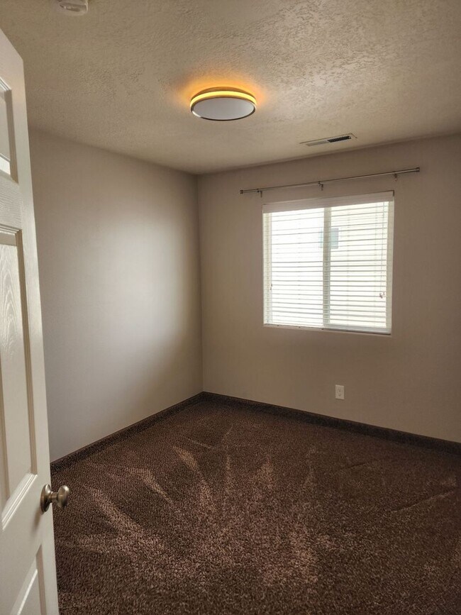 Foto del edificio - Charming Townhome