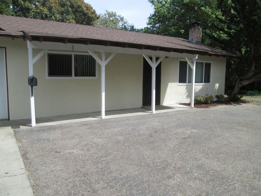 Primary Photo - 241 Clarence St