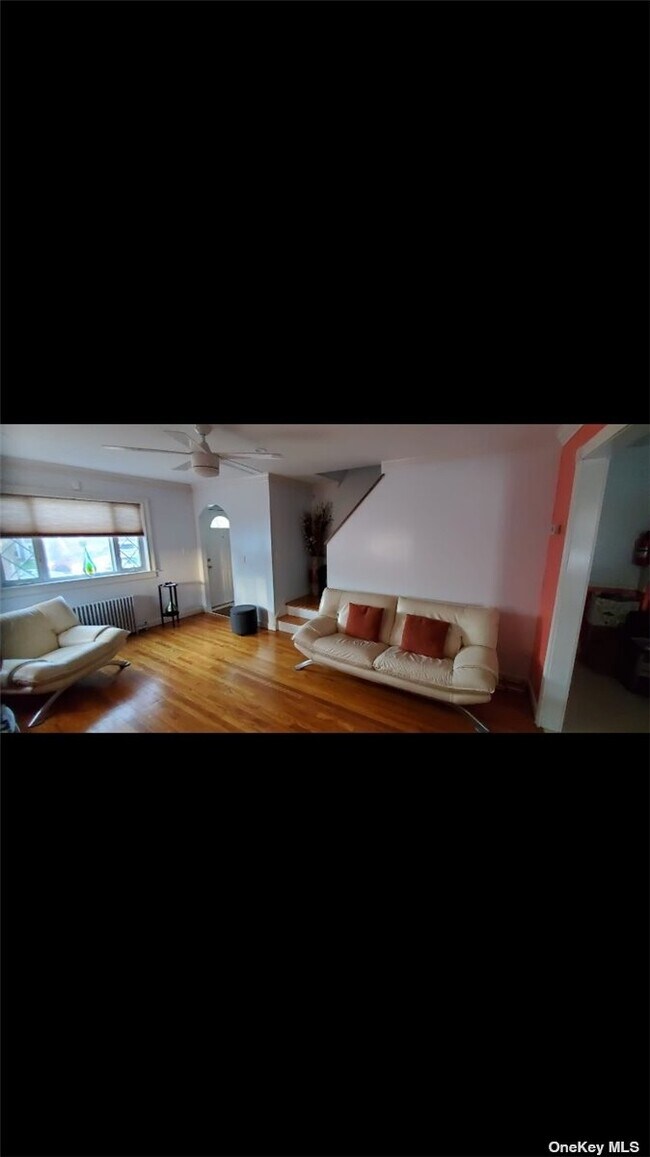 Building Photo - 254-14 87th Ave