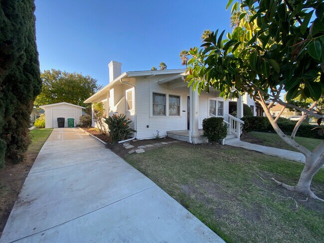 Building Photo - 4784 Utah St