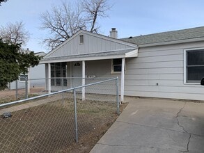 Building Photo - 222 E Saint Patrick St