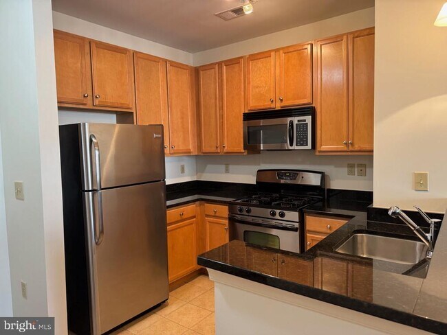 Foto del edificio - 2655 Prosperity Ave