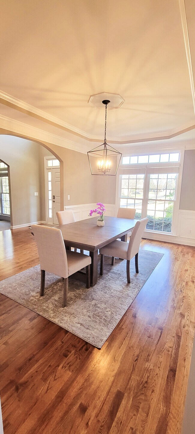 Dining room to the left of the front door - 12225 Arneson St
