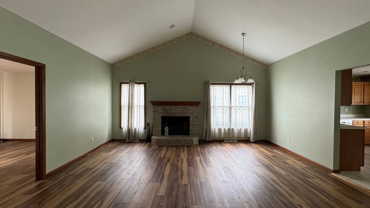 Foto principal - Beautiful, Well Maintained Condo!