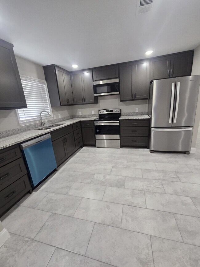 Foto del edificio - 422 West St