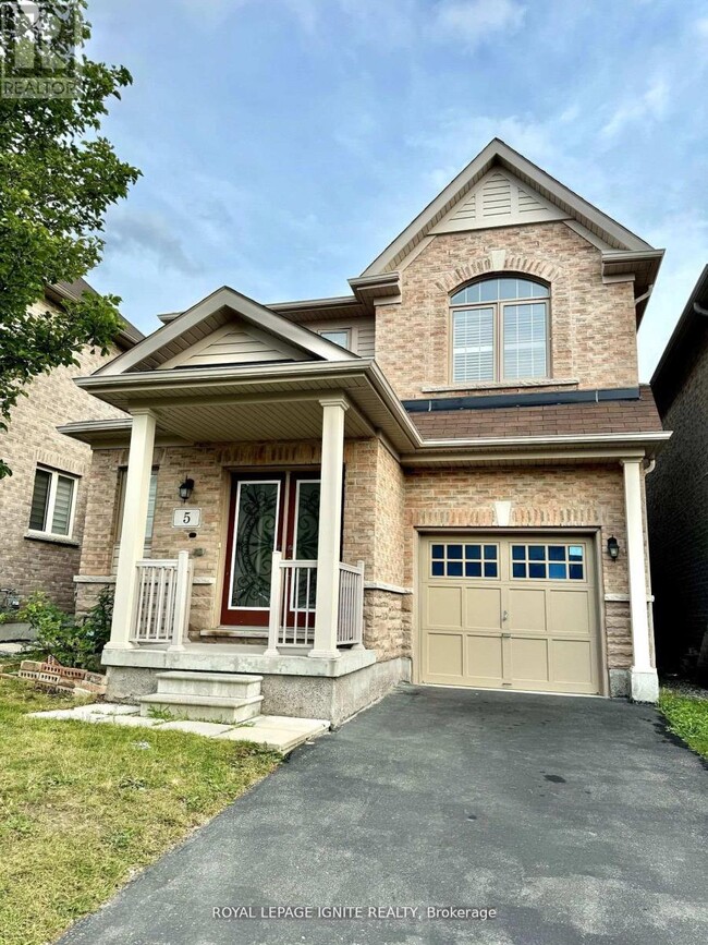 Building Photo - 5 Holroyd St