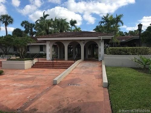 Building Photo - 18200 Mediterranean Blvd