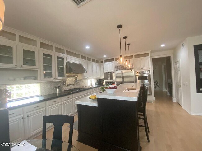 Foto del edificio - 3082 Eaglewood Ave