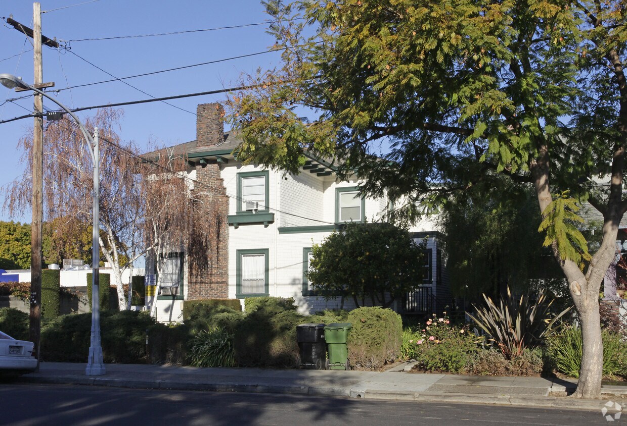 Foto del edificio - 1565 Franklin St