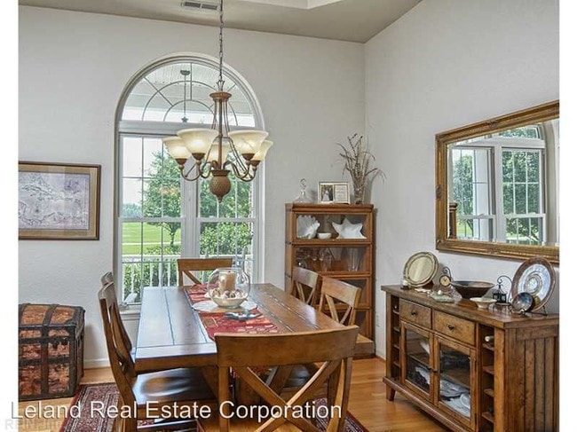 Building Photo - 2956 Heron Ridge Dr