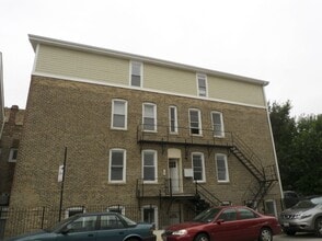 Building Photo - 1608 N Bosworth Ave