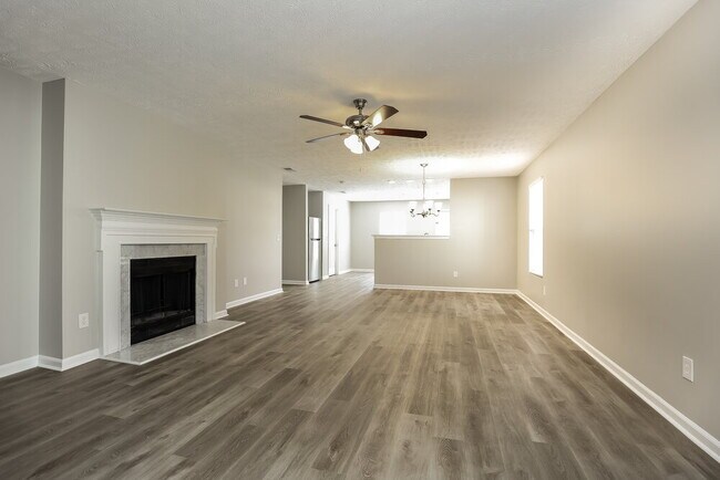 Building Photo - 5509 Dory Dr