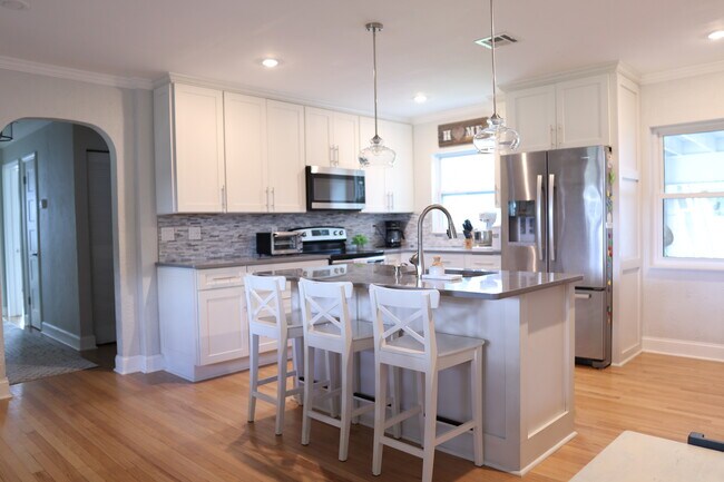 Foto del edificio - 2421 Covina Way S-Mortgage