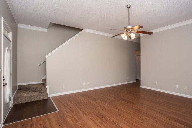 Foto del edificio - 743 Patriot's Point St