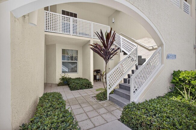 Foto del edificio - 1603 Mizzenmast Way