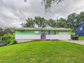 Building Photo - 8511 Crystal Ave