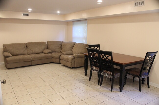 Living/Dining Area - 105 Jewett Pl