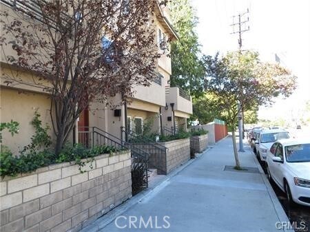 Foto del edificio - 5555 Carpenter Ave