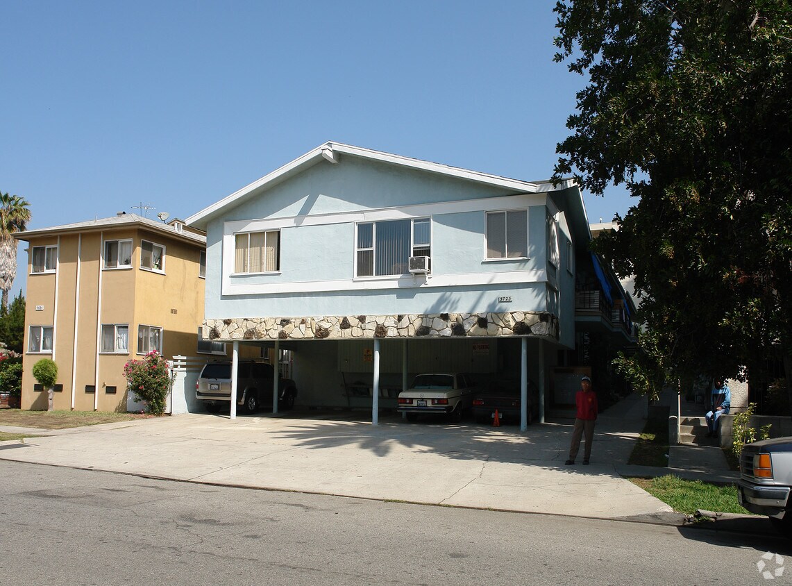 Foto del edificio - 5723 Harold Way