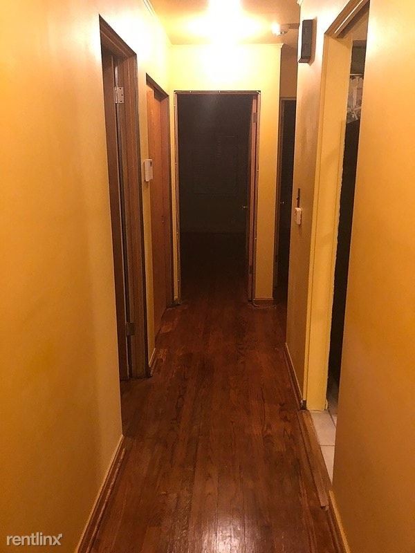 Foto del edificio - 5224 W Jackson Blvd