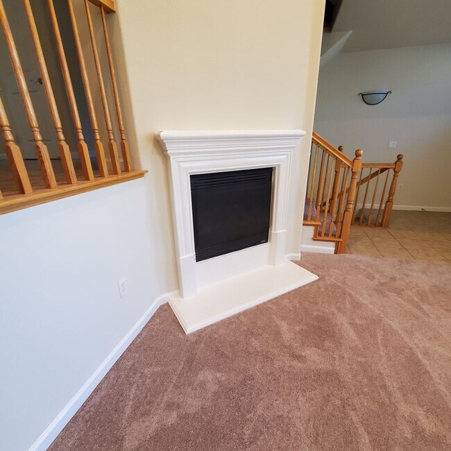 Foto del edificio - 4/3.5 Beautiful Townhome in Dublin Ranch w...