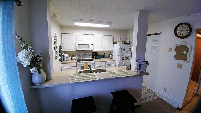 Kitchen 2 - 630 S Capitol